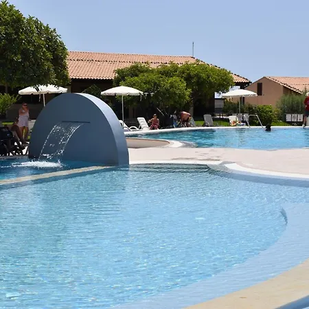 Kikki Village 4*
