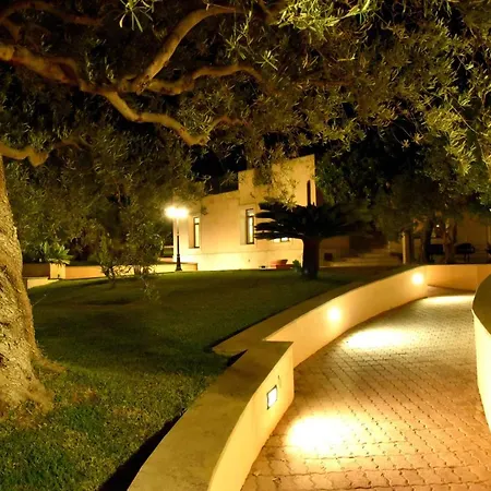 Hotel Kikki Village 4*