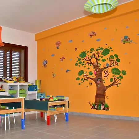 Kikki Village Hotel 4*