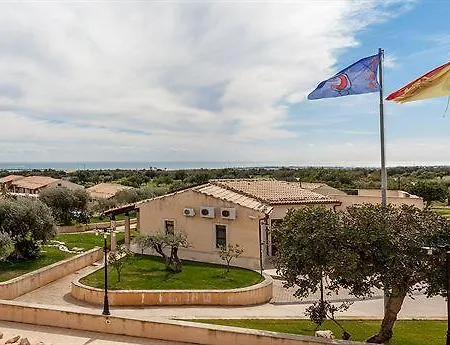 Kikki Village 4*