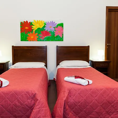 Kikki Village Hotell 4*