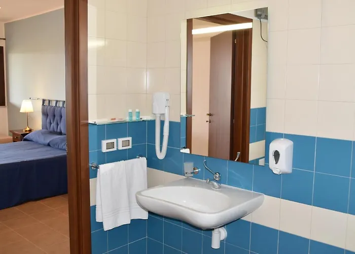 Szálloda Kikki Village 4*